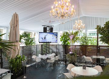 canada/greater-toronto-area/restaurant/harbour-60-toronto