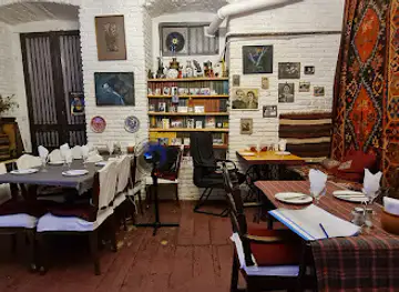 Nikolozi