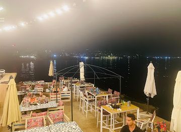 lebanon/jounieh/restaurant/h-village