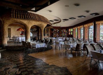 georgia/tbilisi/restaurant/in-the-shadow-of-metekhi