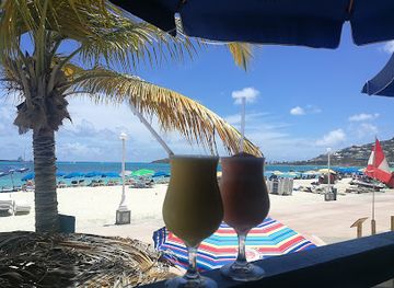 sint-maarten/great-bay/restaurant/harmony-cafe