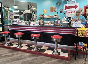 vermont/montpelier/restaurant/central-perk