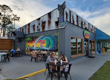 alabama/alabama-coastal-birding-trail/restaurant/hog-wild-beach-bbq