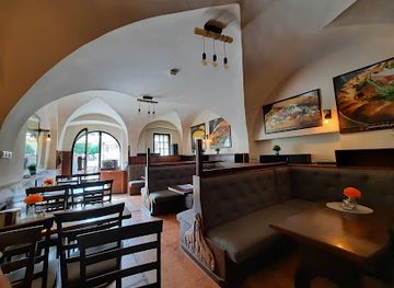 hungary/koszeg-mountains/restaurant/garaboncias-pizzeria-es-etterem