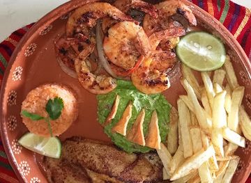 mexico/sierra-madre-oriental/restaurant/los-montes-de-canoas-rayon