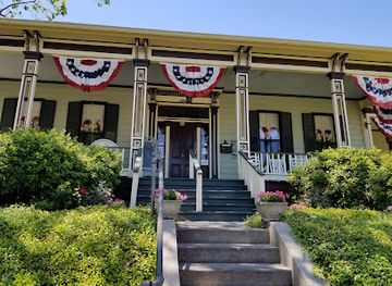 mississippi/vicksburg/restaurant/walnut-hills