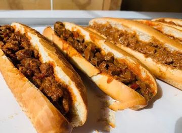 libya/sabratha/restaurant/.