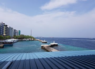 maldives/athuruga-island/restaurant/sea-house-cafe