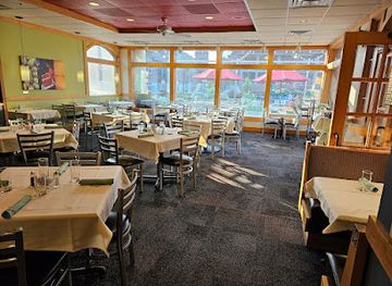 michigan/pere-marquette-state-forest/restaurant/wild-tomato