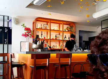 Apiri greek_eatery