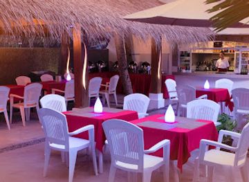 maldives/thulusdhoo/restaurant/santa-rosa-restaurant