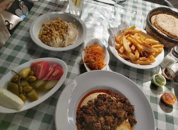 israel/nahariya/restaurant/hachumosia-shel-dani