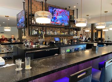 ohio/canton/restaurant/330-bar-grill