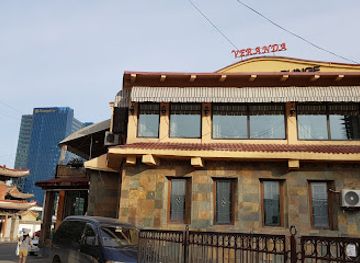 mongolia/gobi-desert/restaurant/veranda