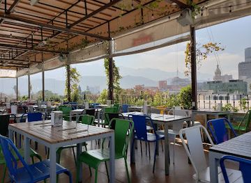 mexico/monterrey/restaurant/me-muero-de-hambre