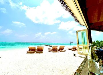 maldives/lhaviyani-atoll/restaurant/riviera-tapas-bar