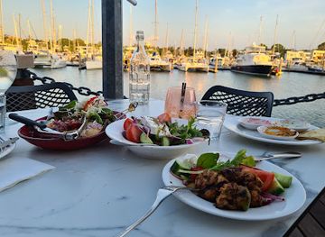 australia/top-end/restaurant/yots-greek-taverna