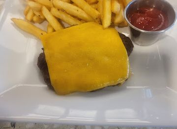 alabama/cotton-bayou/restaurant/hunters-bend