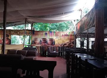 peru/san-martin/restaurant/complejo-turistico-la-rustica