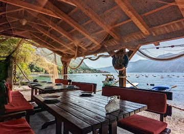 montenegro/kuci/restaurant/restoran-uzgajaliste-ostriga