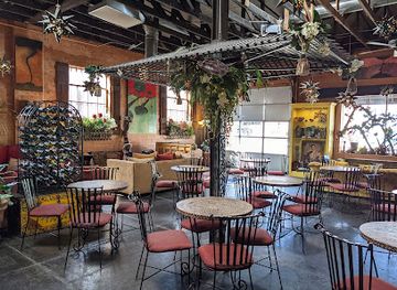 texas/lubbock/downtown-lubbock/restaurant/la-diosa-cellars