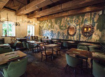 ukraine/odessa-region/restaurant/monica-pinza-pasta-bar