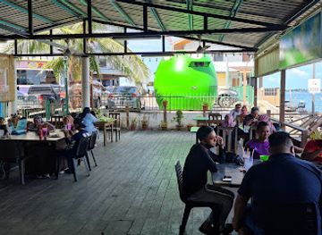 malaysia/pulau-sipadan/restaurant/anjung-lepa