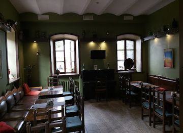 lithuania/vilnius/uzupis/restaurant/uzupio-kavine