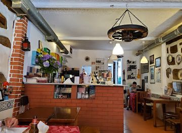 portugal/arrabida-natural-park/restaurant/taberna-porto-a-noite