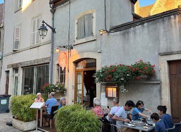 france/burgundy/restaurant/le-p-tit-paradis