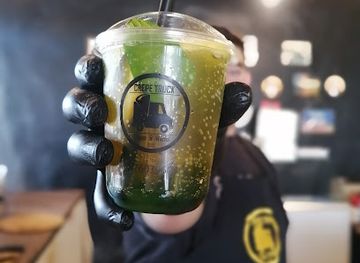 jordan/umm-qais/restaurant/crepe-truck