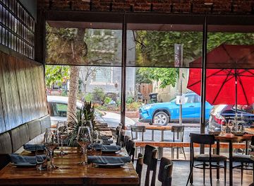 colorado/denver/five-points/restaurant/the-fifth-string