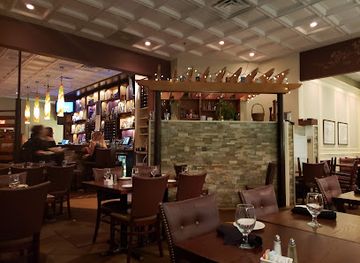 connecticut/hartford/downtown-hartford/restaurant/salute