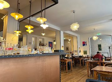 hungary/central-hungary/restaurant/koleves-kert