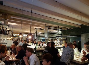 sweden/stockholm/restaurant/adam-albin