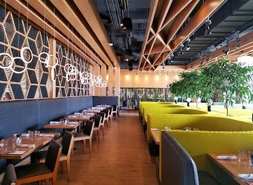 texas/plano/restaurant/moxies-plano-restaurant