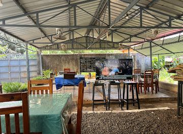 guinea/mount-kakoulima/restaurant/fatou-s