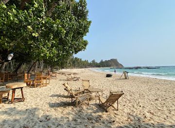 myanmar-burma/ngapali-beach/restaurant/seagull-restaurant