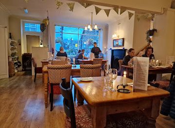 united-kingdom/cumbria/restaurant/lucy-s-on-a-plate