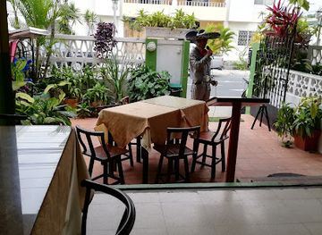 ecuador/salinas/restaurant/restaurante-mar-azul