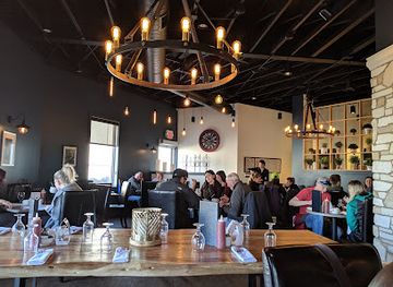 canada/regina/restaurant/luna-kitchen-bar