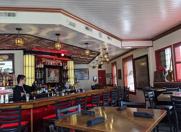 wisconsin/kettle-moraine/restaurant/the-cheel