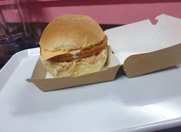 saint-lucia/micoud/restaurant/french-seveur