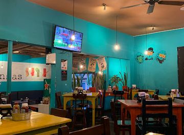 colombia/coffee-axis/restaurant/bandidos