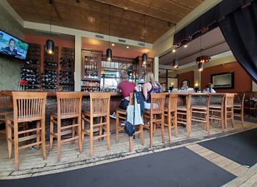 illinois/metro-east/restaurant/cleveland-heath