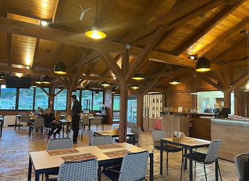 croatia/plitvice-lakes-national-park/restaurant/hungry-bear-national-restaurant