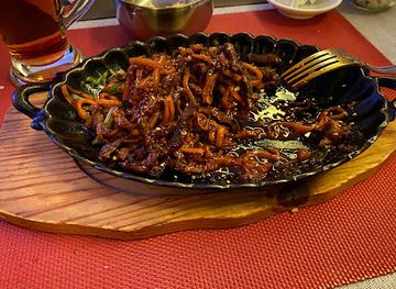 mongolia/mongolian-manchurian-grassland/restaurant/gusto