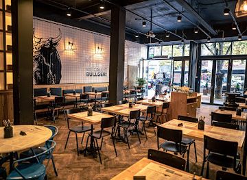 germany/frankfurt/bahnhofsviertel/restaurant/der-fette-bulle