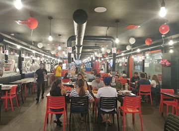 philippines/legazpi/restaurant/romantic-baboy