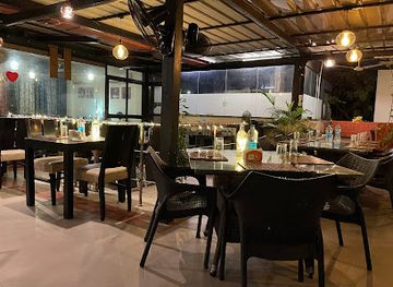 india/chennai/adyar/restaurant/azzuri-bay